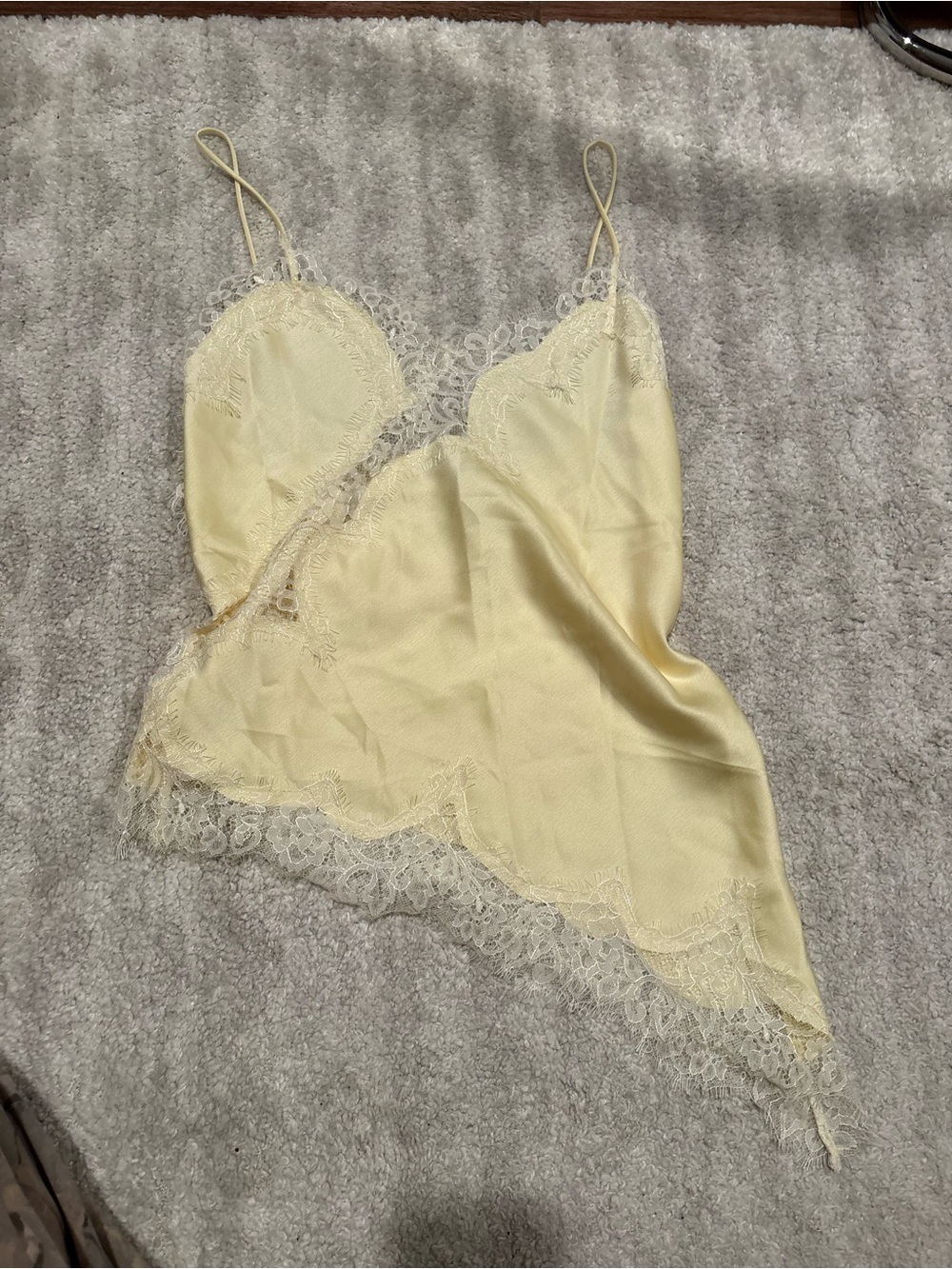 Zara viral satin lace tank - Picture 2 of 4